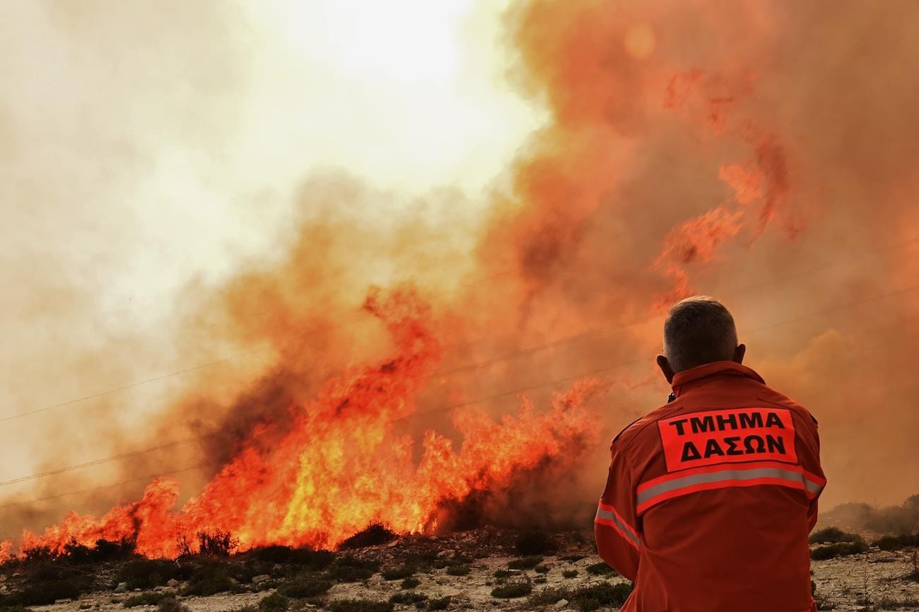 Σε επίπεδο «Κόκκινου Συναγερμού» ο κίνδυνος δασικών πυρκαγιών την Κυριακή