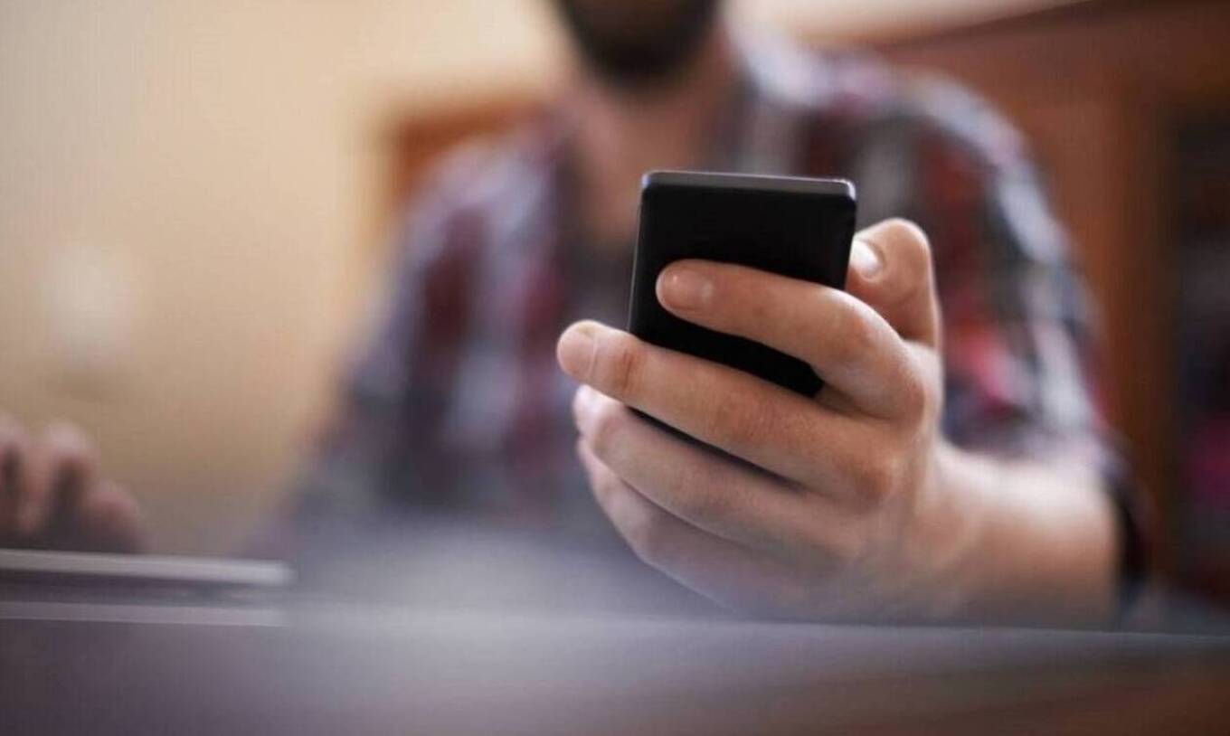 Προσοχή! Στέλνουν μαζικά sms και ξεγελούν χρήστες, πρόκειται για απάτη (ΦΩΤΟ)