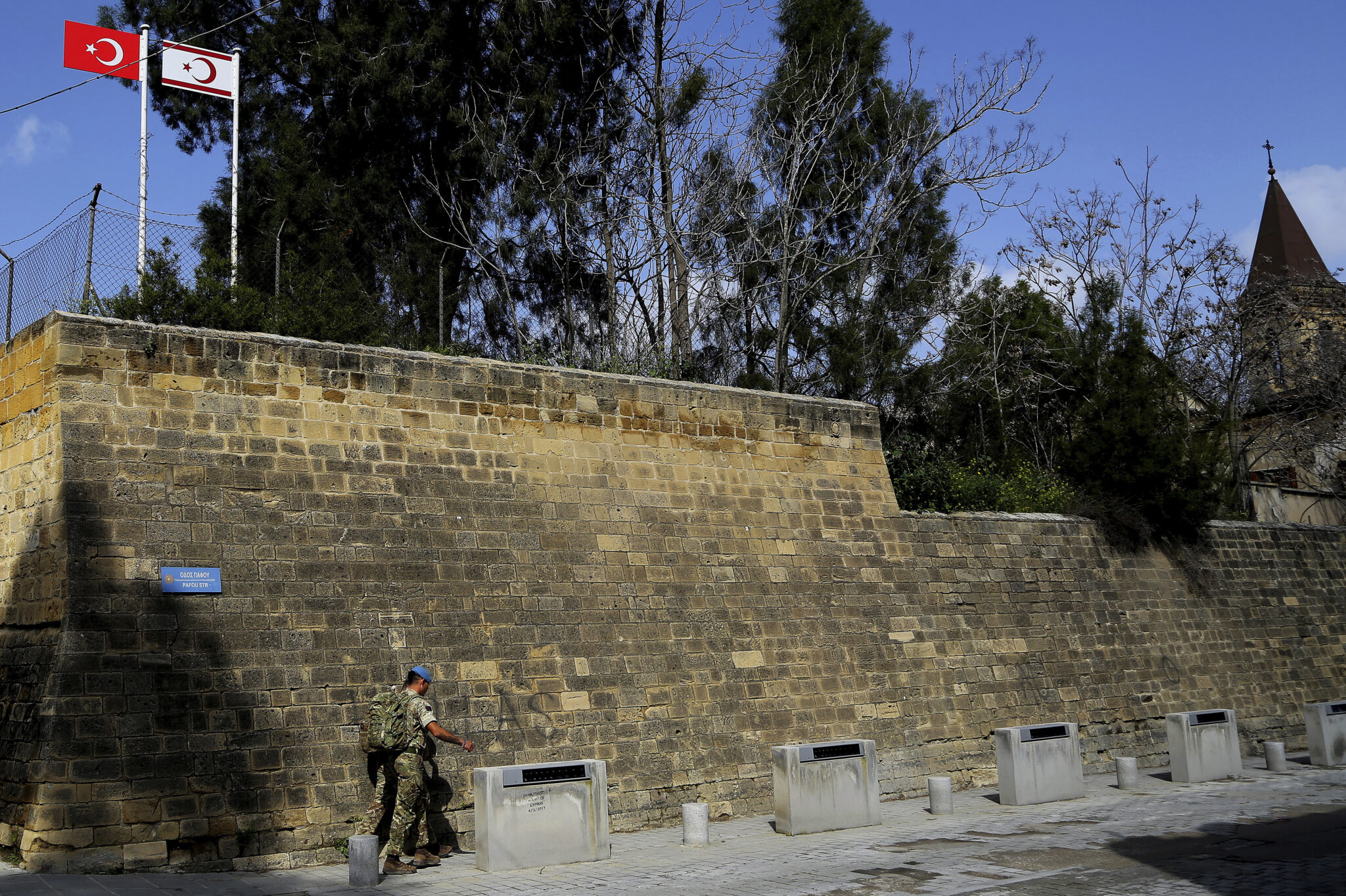 Σύσκεψη στα κατεχόμενα για το περιουσιακό υπό τον Τατάρ